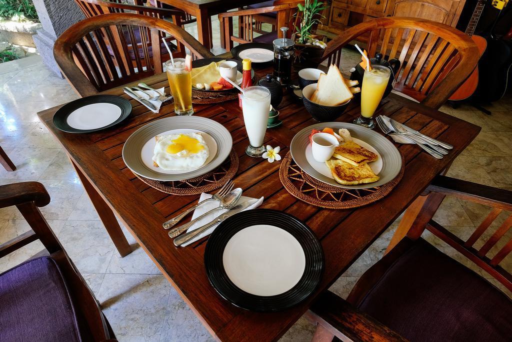 Ellies Hotel Nusa Dua  Zewnętrze zdjęcie