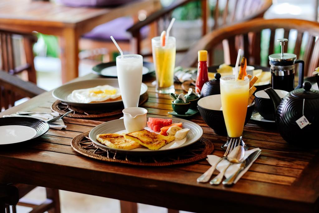Ellies Hotel Nusa Dua  Zewnętrze zdjęcie