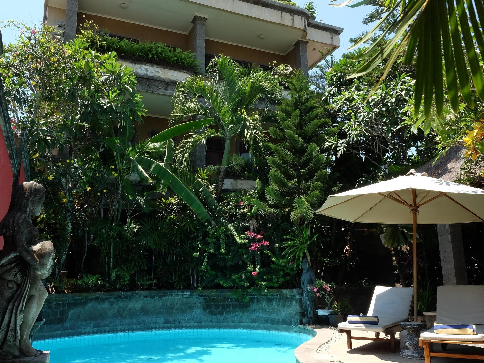Ellies Hotel Nusa Dua  Zewnętrze zdjęcie