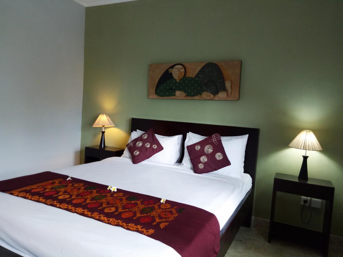 Ellies Hotel Nusa Dua  Zewnętrze zdjęcie